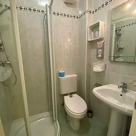 Marea Hotel 3*